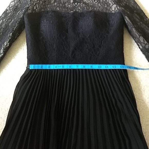 J J House Dress - Picture 8 of 8